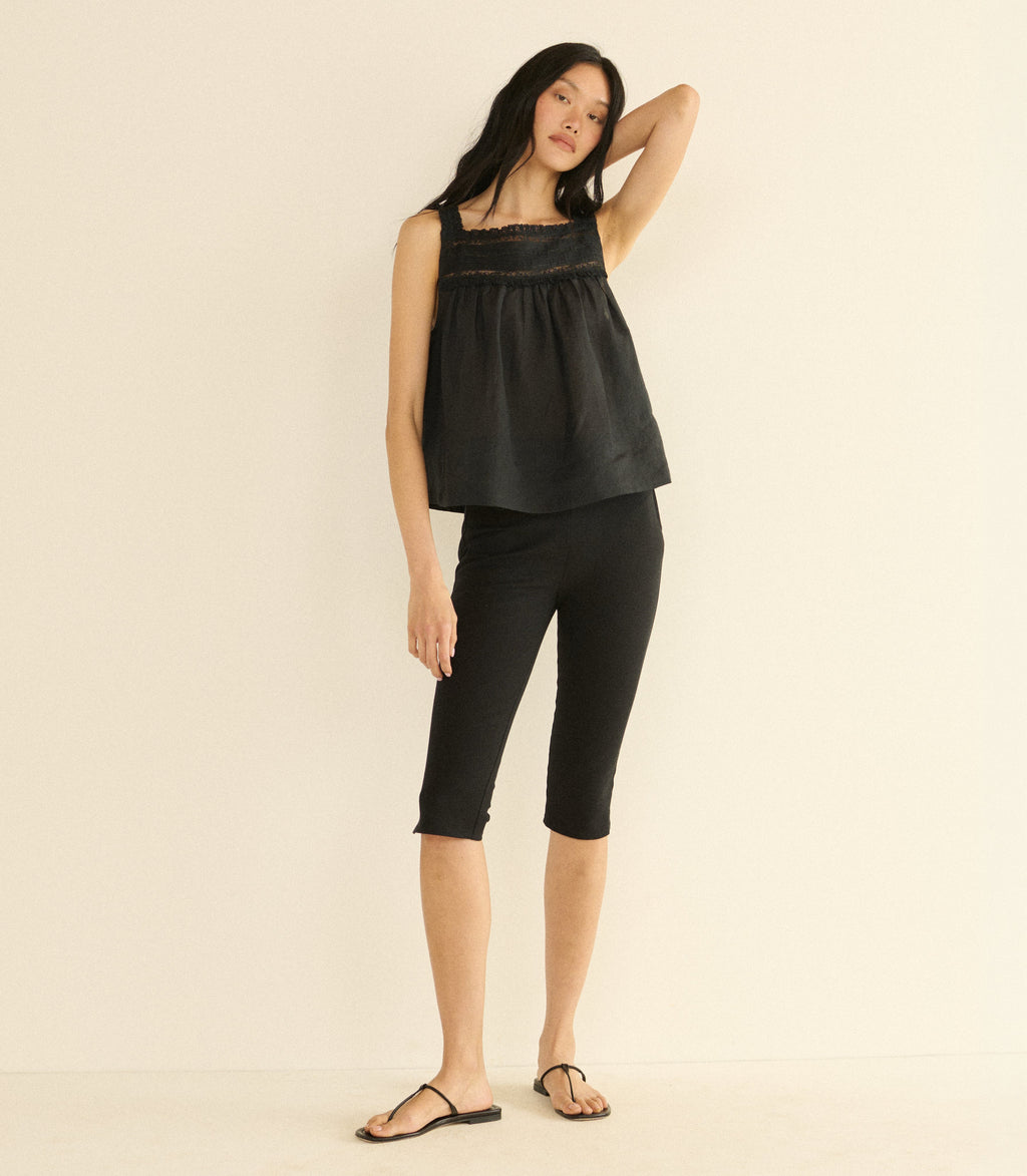 BENITA TOP -- BLACK