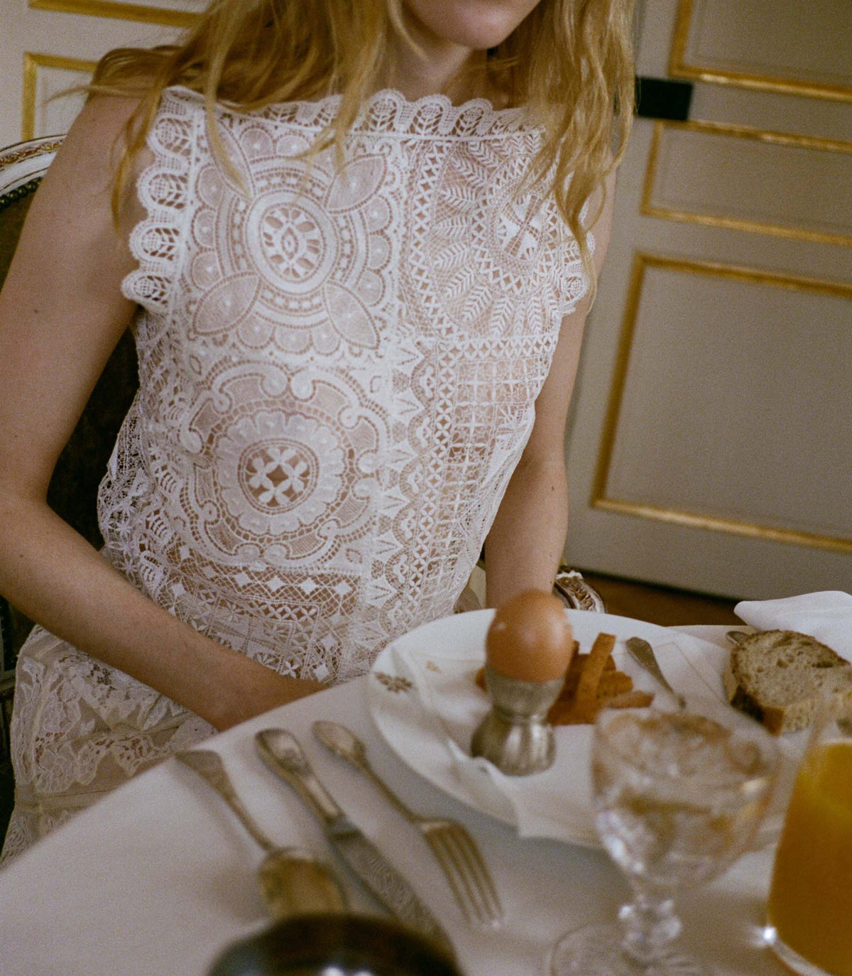 HANDKERCHIEF ANNIVERSARY TOP -- SALT