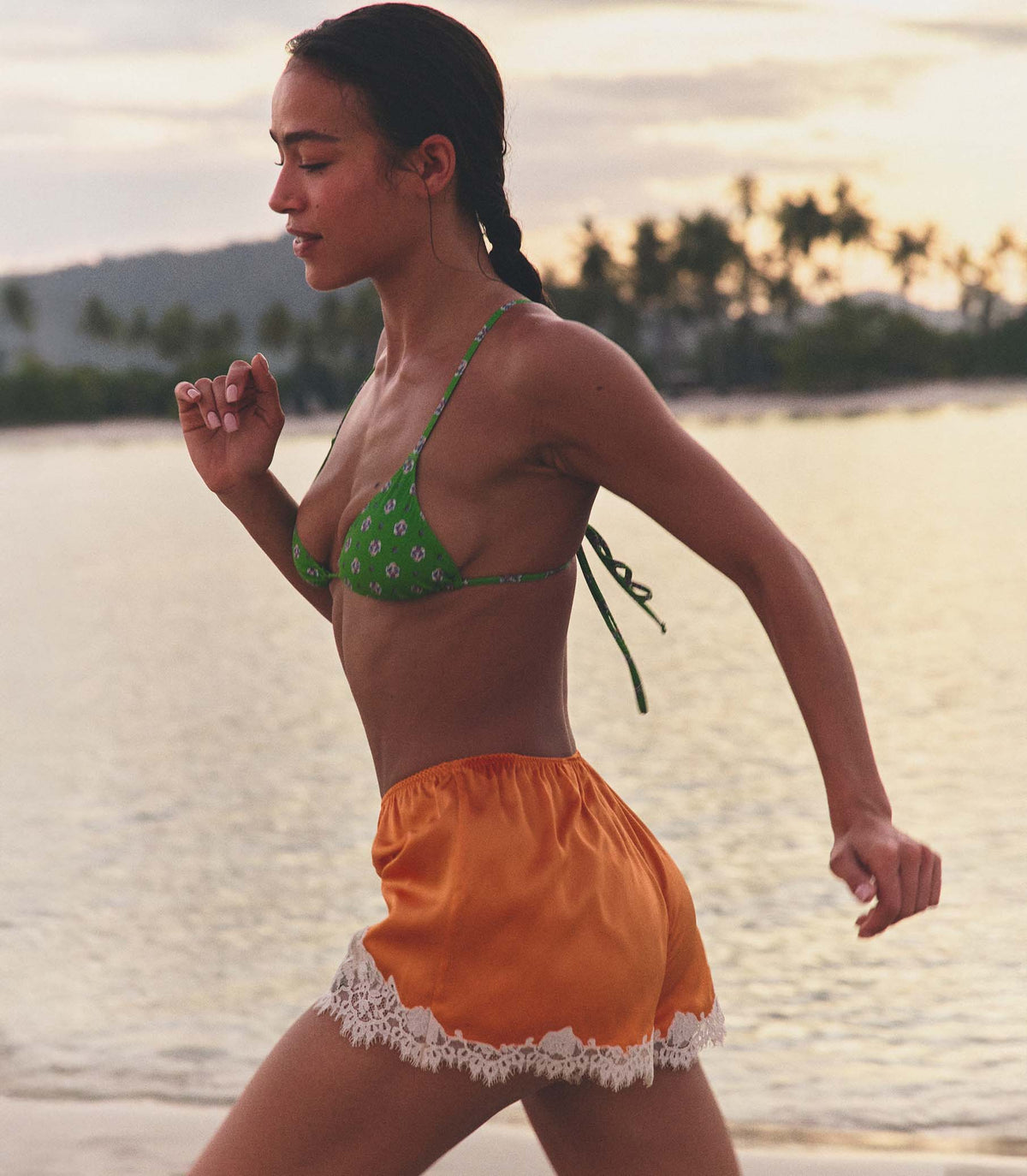 IONA SHORT -- TANGERINE