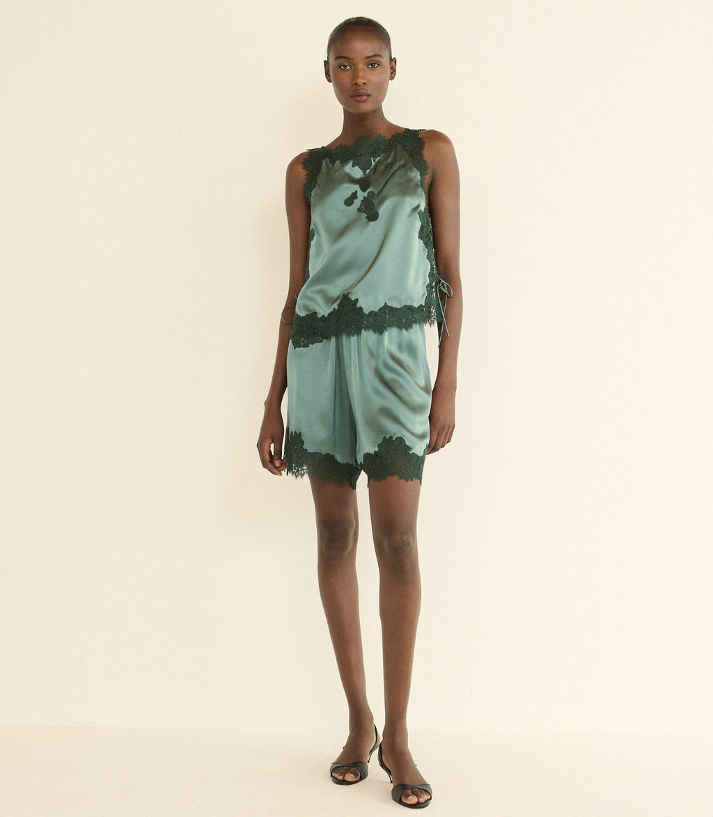 IRSA SHORT -- DULAC GREEN