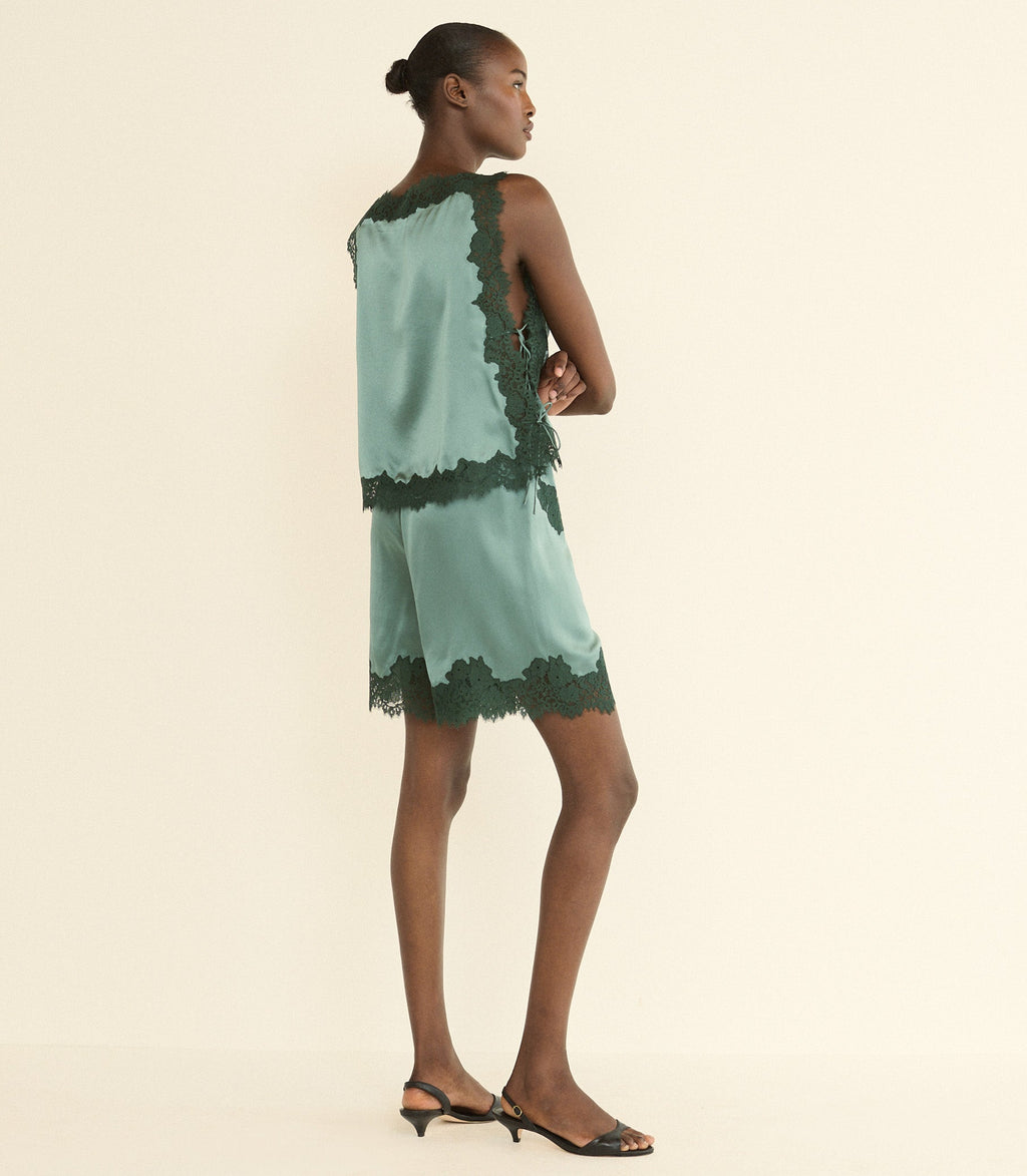 IRSA SHORT -- DULAC GREEN