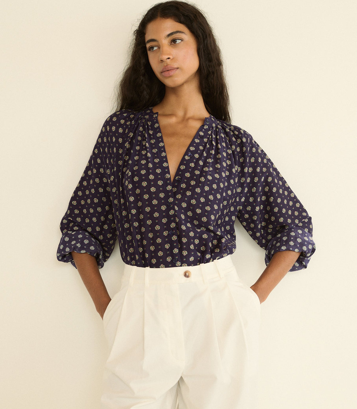 JULIENNE TOP -- NAVY CADIZ FOULARD