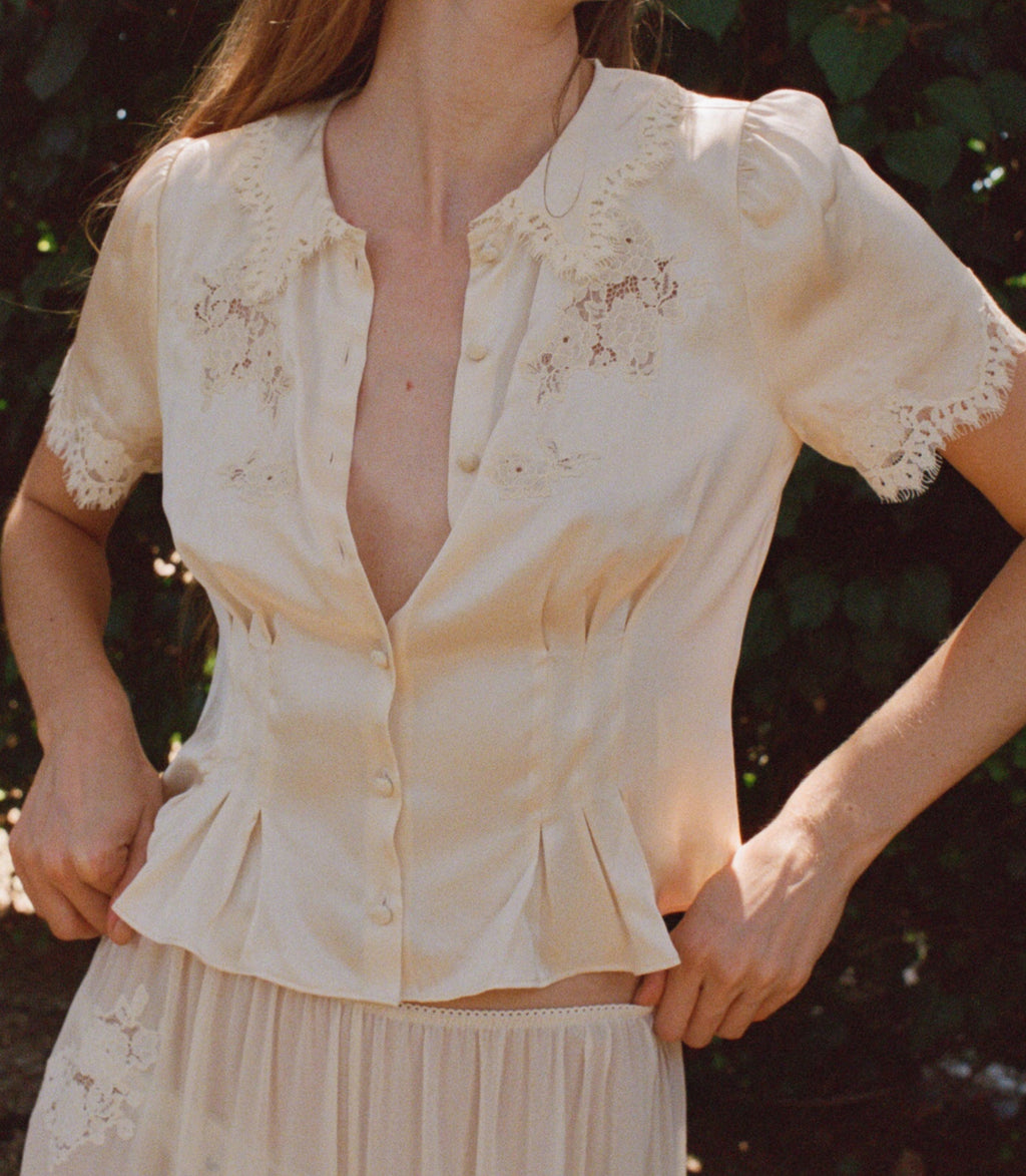 YVETTE TOP -- CANDLELIGHT